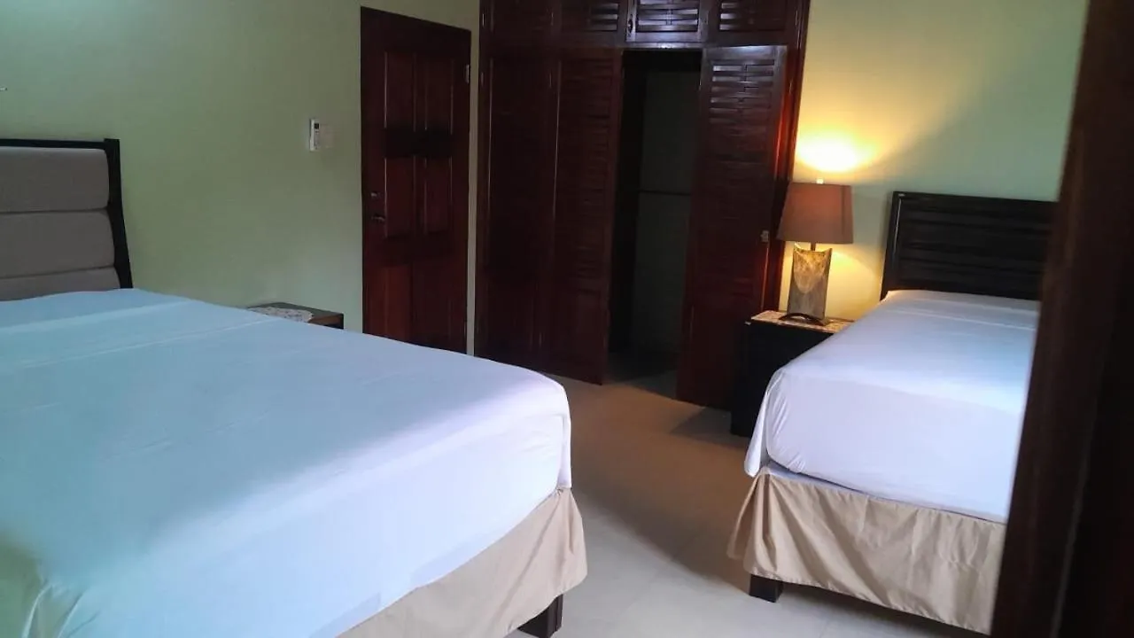 Apartment White House By White River Ocho Rios